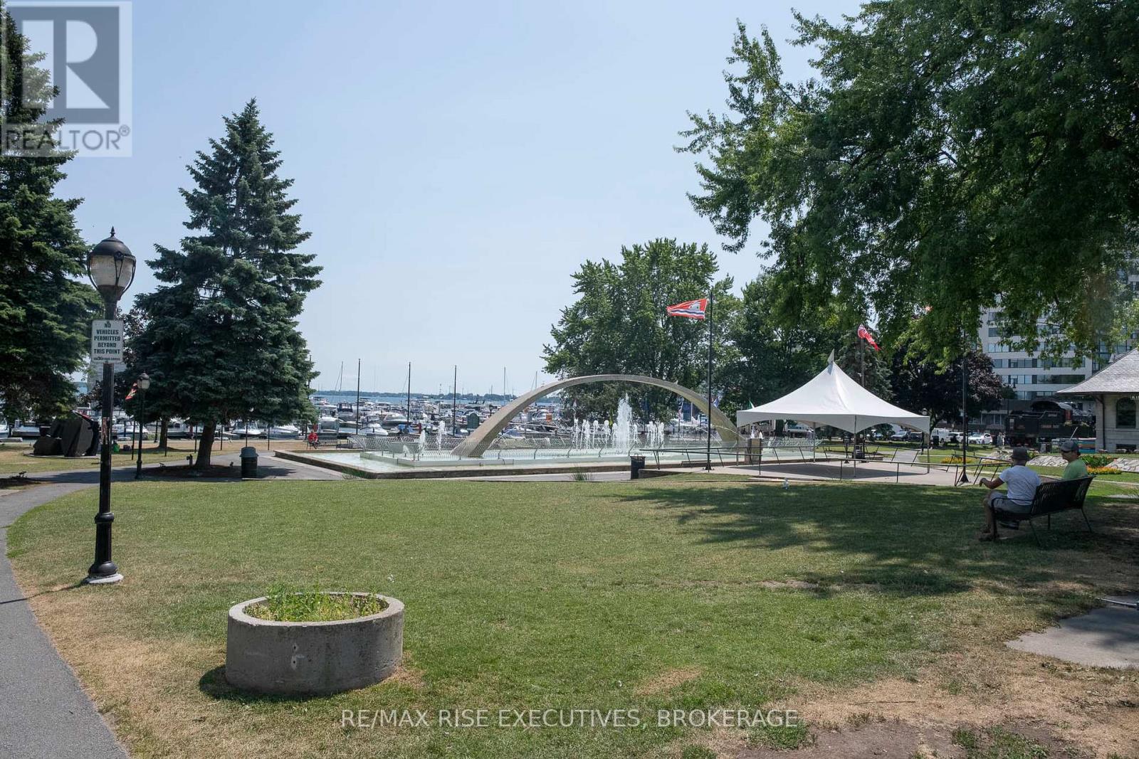 205 - 275 Ontario Street, Kingston, Ontario  K7K 2X5 - Photo 12 - X12351103