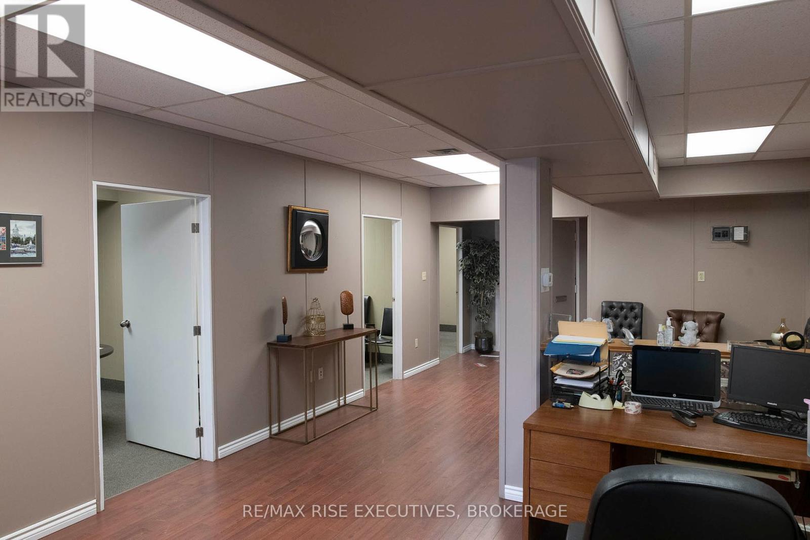 205 - 275 Ontario Street, Kingston, Ontario  K7K 2X5 - Photo 6 - X12351103