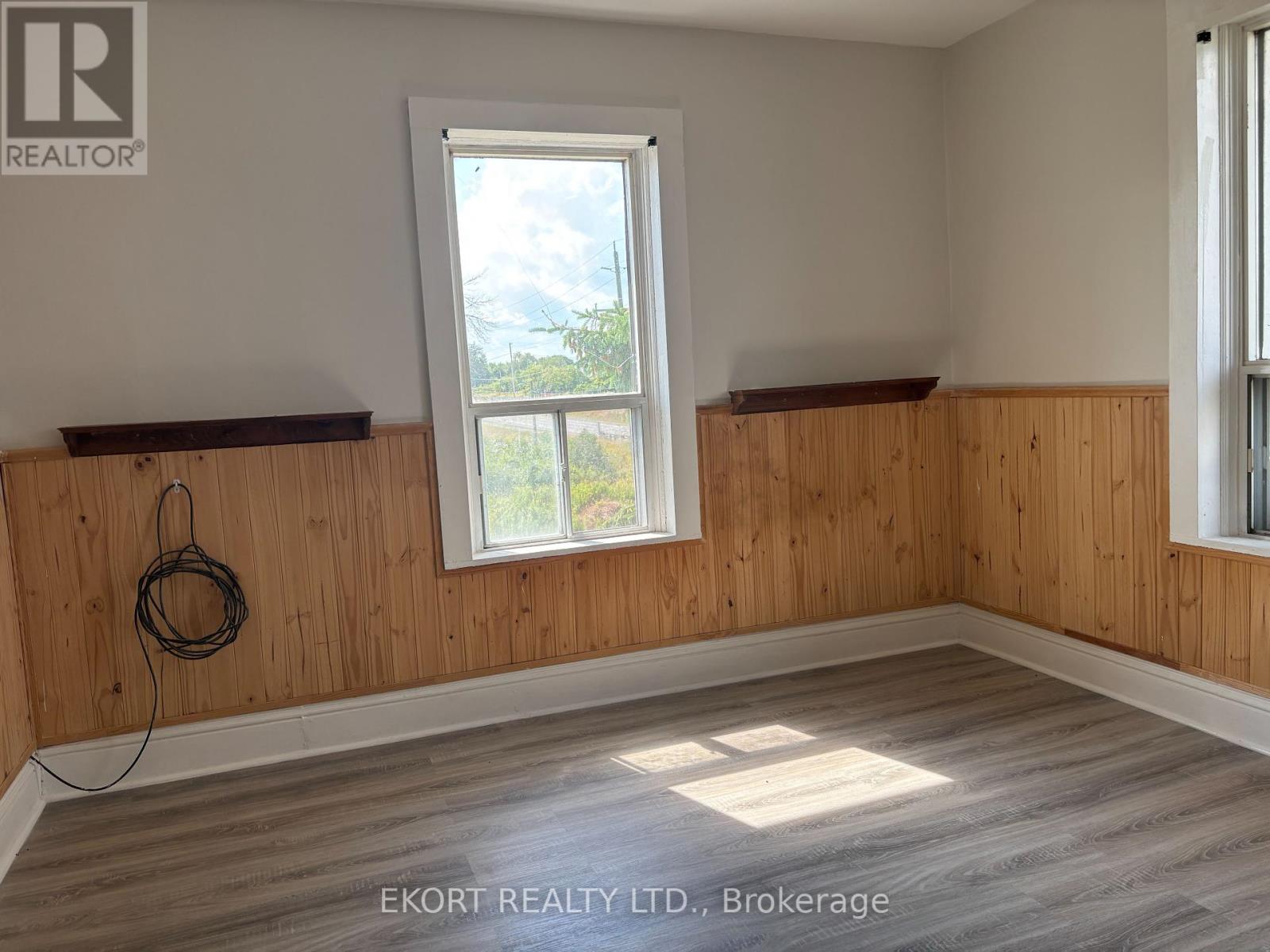 533 Avonlough Road, Belleville, Ontario  K8N 4Z2 - Photo 11 - X12351118