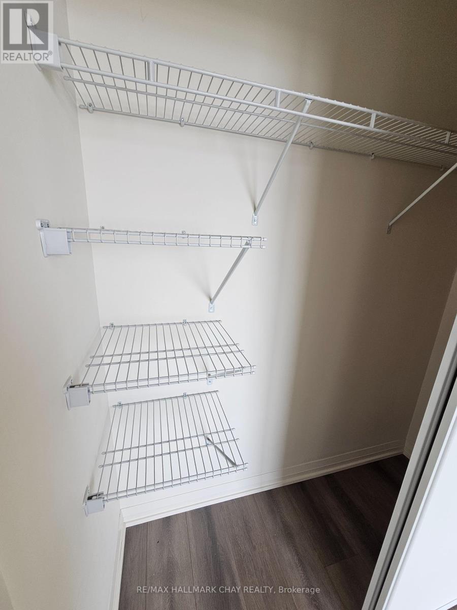 525 - 9000 Jane Street, Vaughan, Ontario  L4M 2M9 - Photo 21 - N12351027