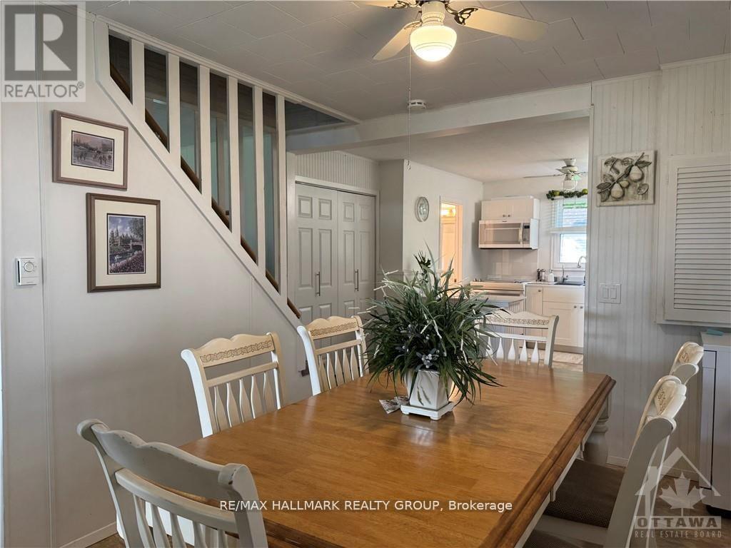 112 Mckenzie Lane, Elizabethtown-Kitley, Ontario  K6V 7E5 - Photo 2 - X12351112
