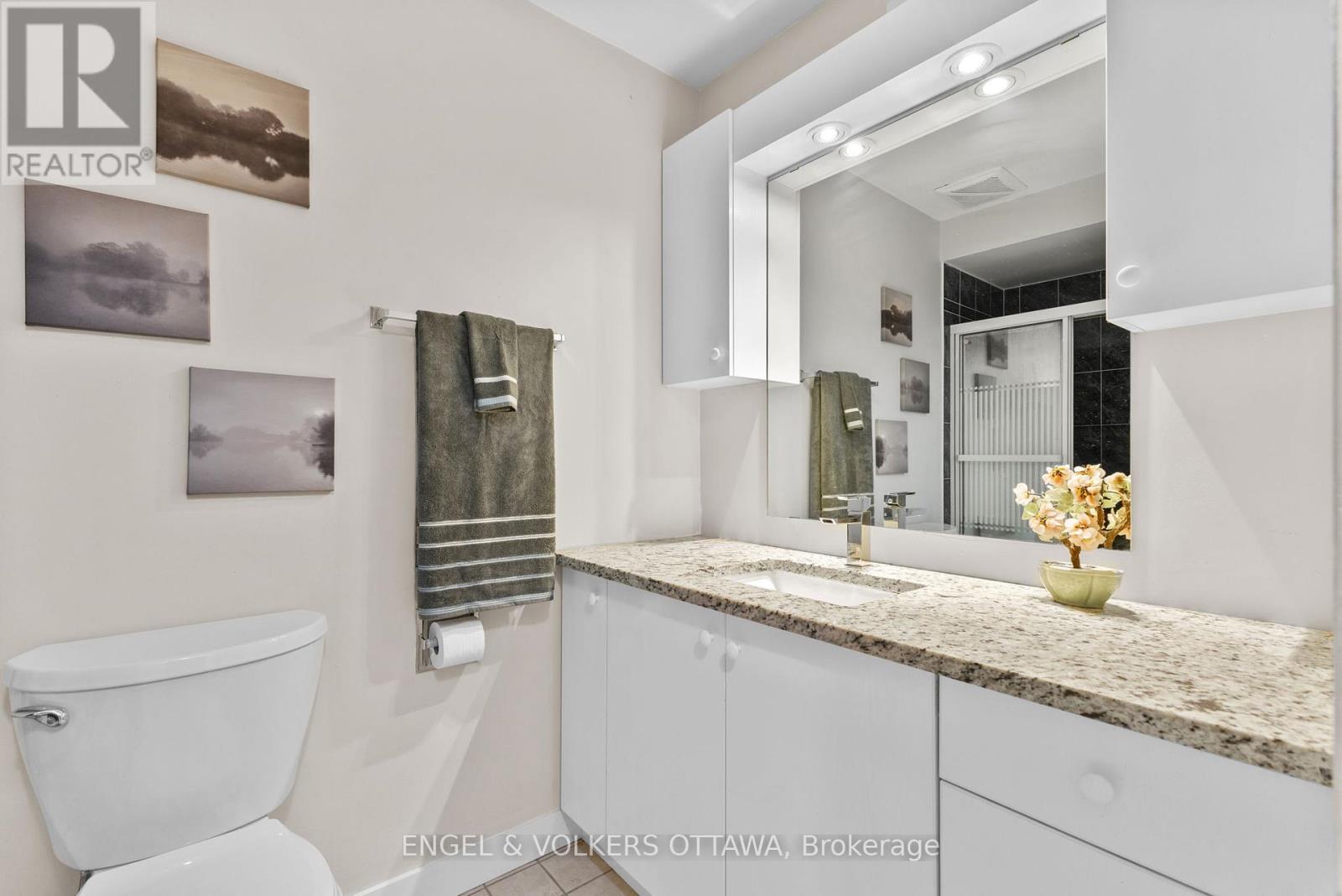 42d Benlea Drive, Ottawa, Ontario K2G 4A9 - Photo 24 - X12351147