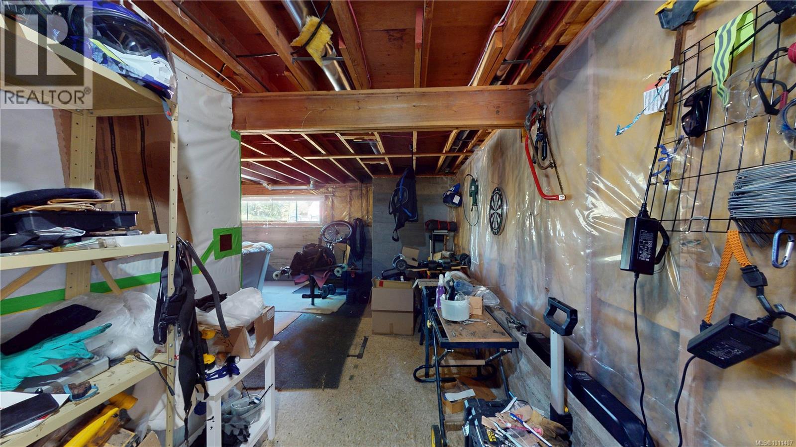 1827 Feltham Rd, Saanich, British Columbia  V8N 2A4 - Photo 35 - 1011407