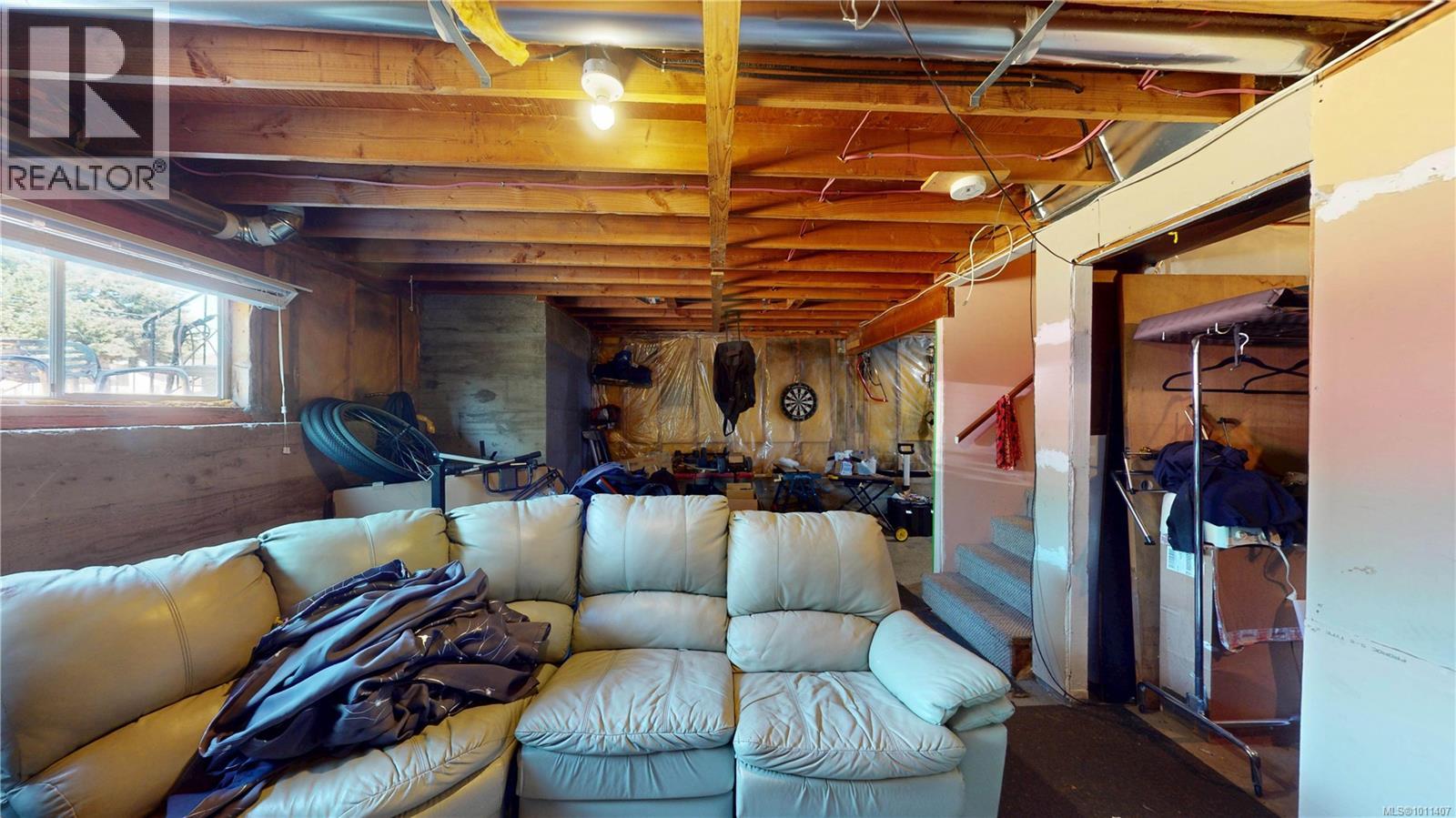 1827 Feltham Rd, Saanich, British Columbia  V8N 2A4 - Photo 38 - 1011407