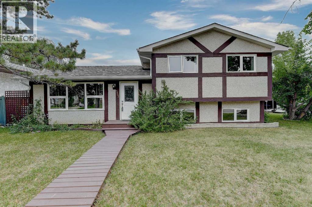 Property at 9402 70 Avenue image 1