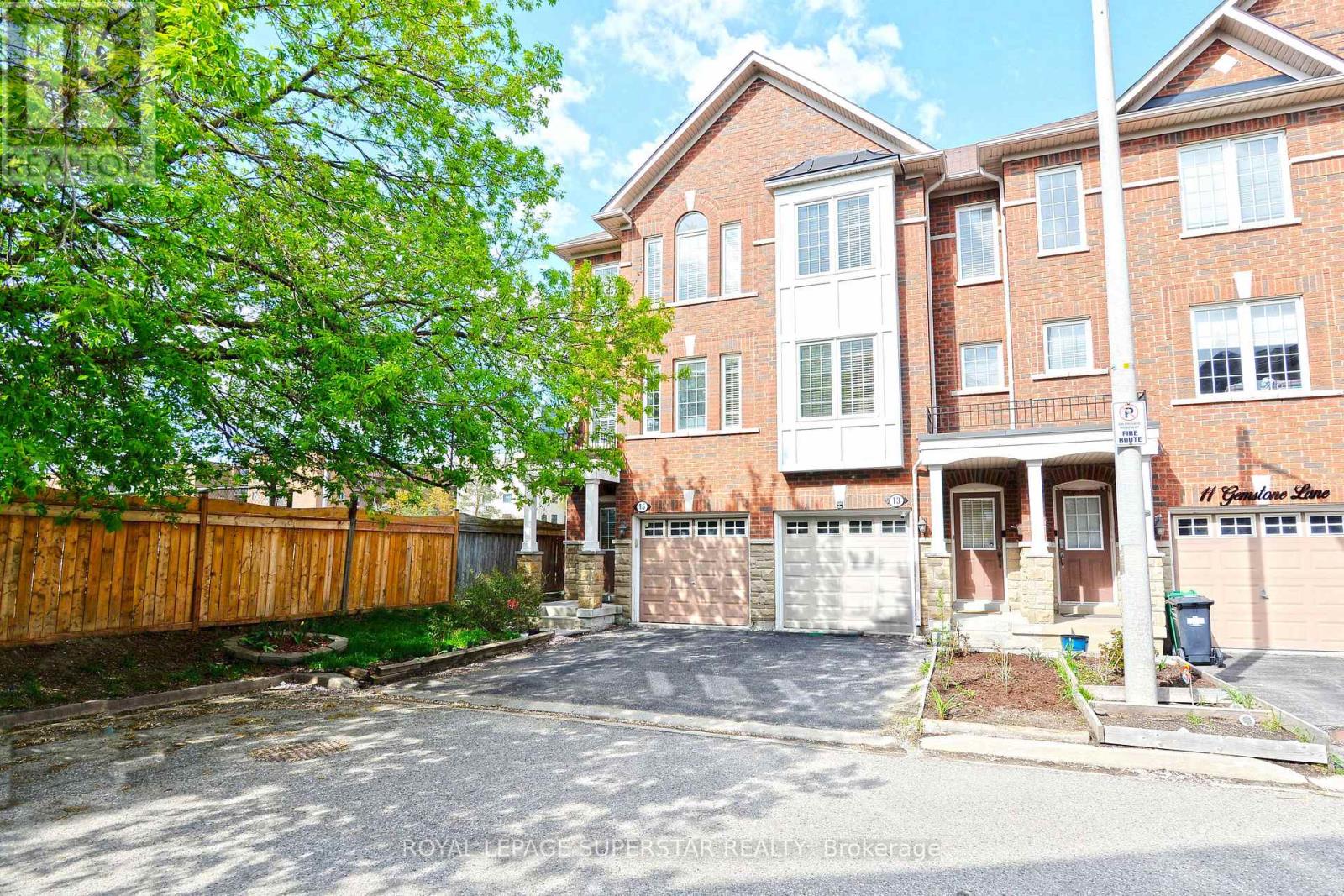 Property at 15 GEMSTONE LANE image 2