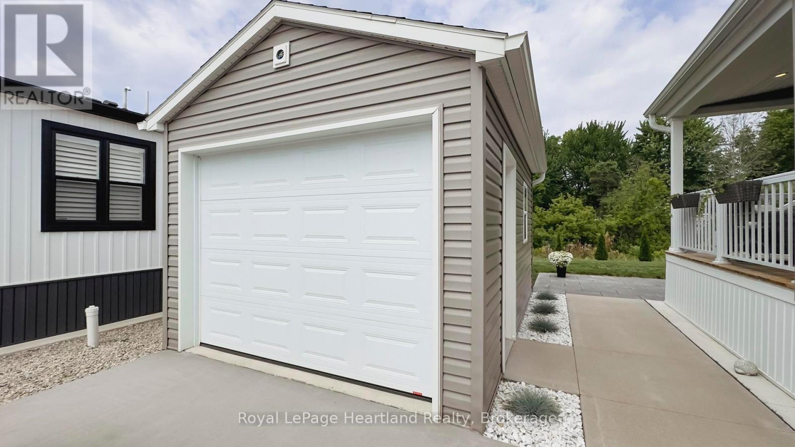 Lot 6 - 77683 Bluewater Highway, Bluewater, Ontario  N0M 1G0 - Photo 30 - X12351042