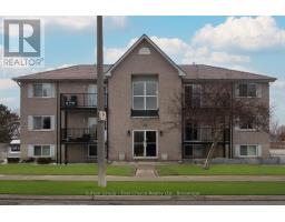 110 - 50 CAMPBELL COURT N, Stratford, Ontario