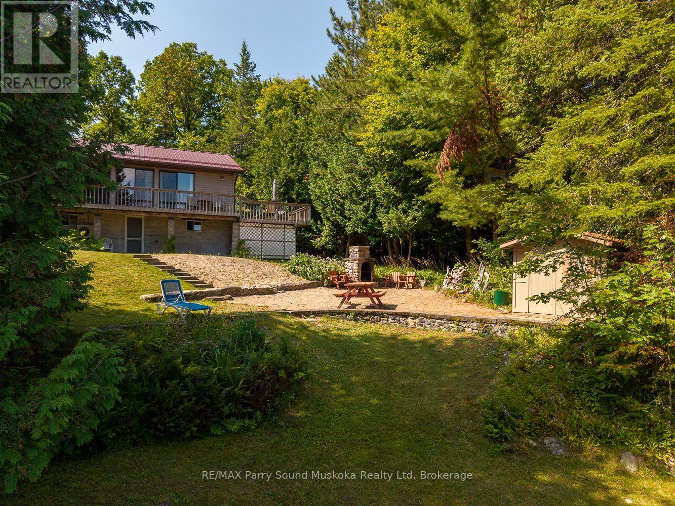 28 Stormy Point Road, Mckellar, Ontario P2A 0B5 - Photo 12 - X12351101