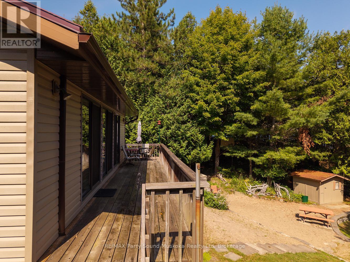 28 Stormy Point Road, Mckellar, Ontario P2A 0B5 - Photo 16 - X12351101