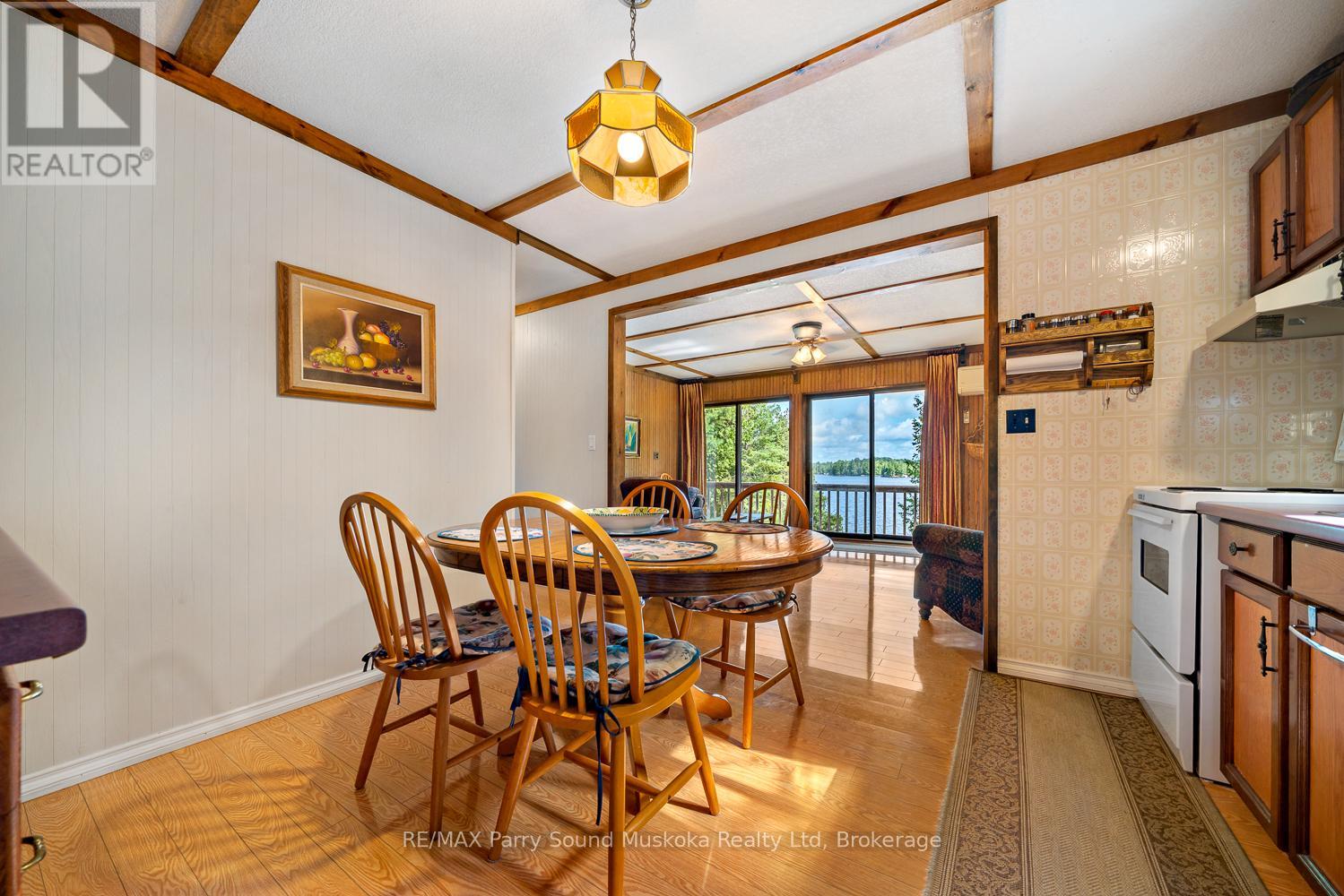 28 Stormy Point Road, Mckellar, Ontario P2A 0B5 - Photo 28 - X12351101