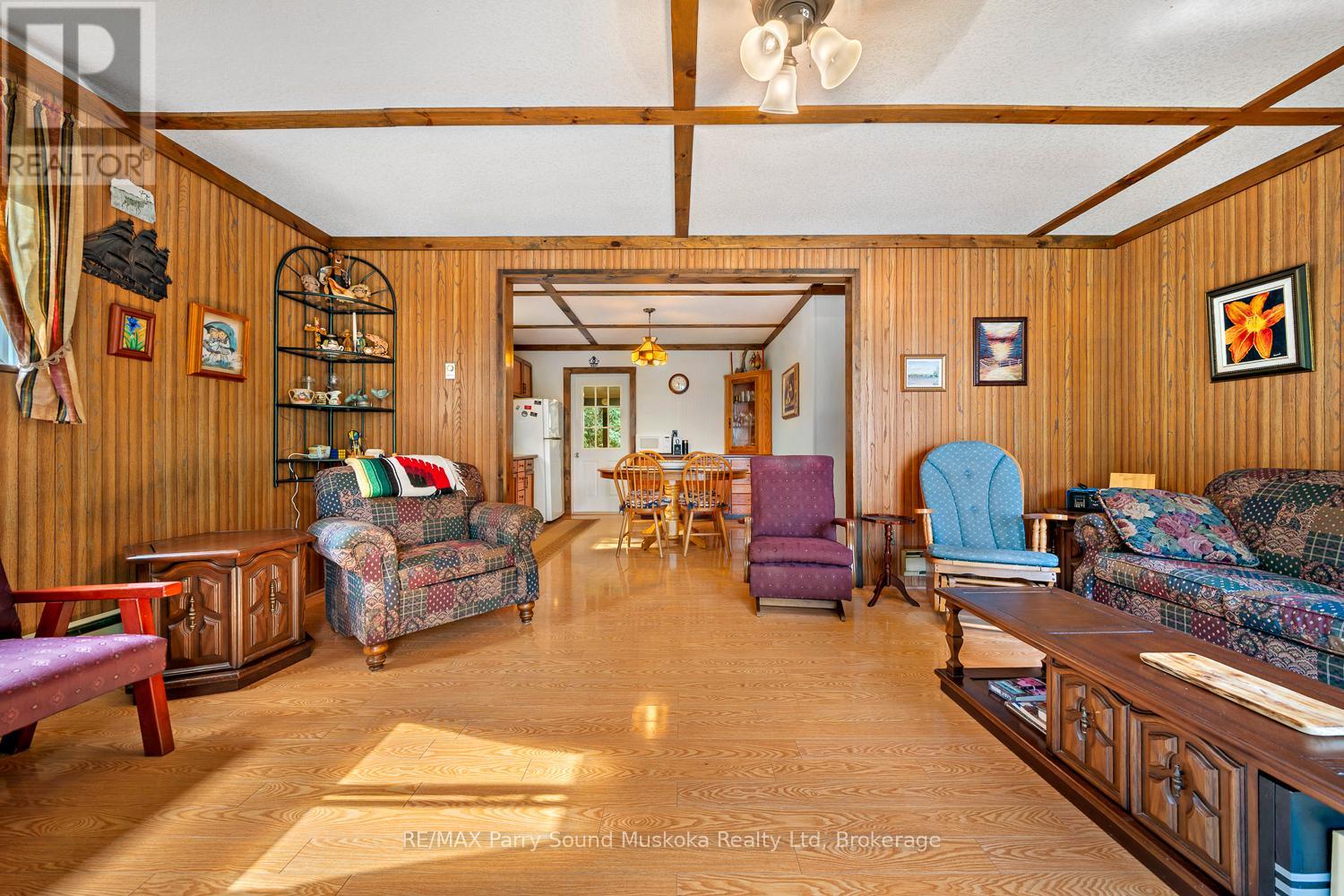 28 Stormy Point Road, Mckellar, Ontario P2A 0B5 - Photo 34 - X12351101