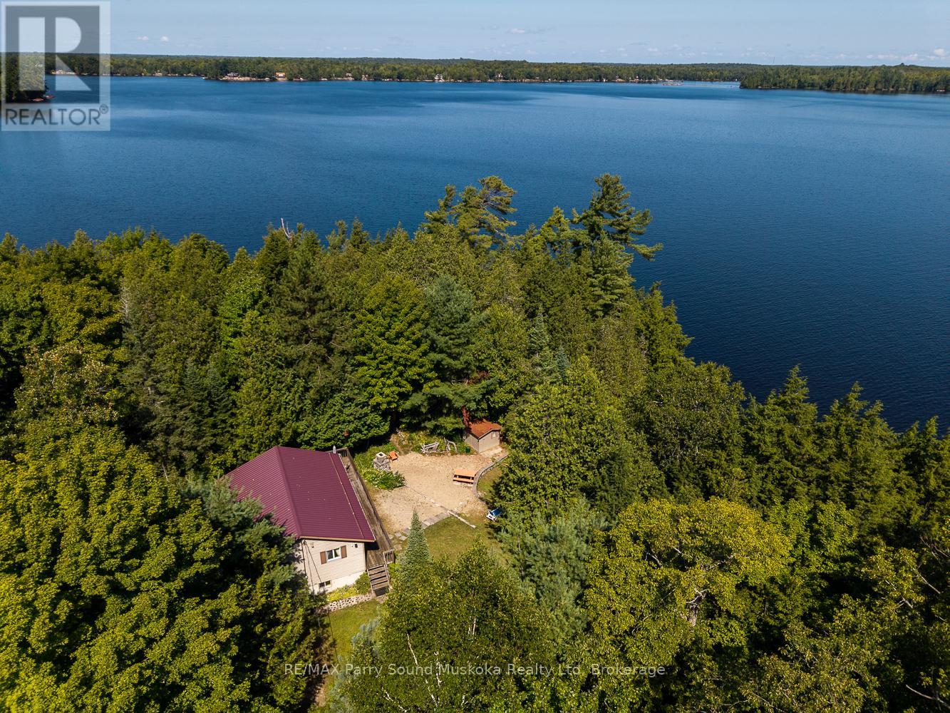 28 Stormy Point Road, Mckellar, Ontario P2A 0B5 - Photo 6 - X12351101