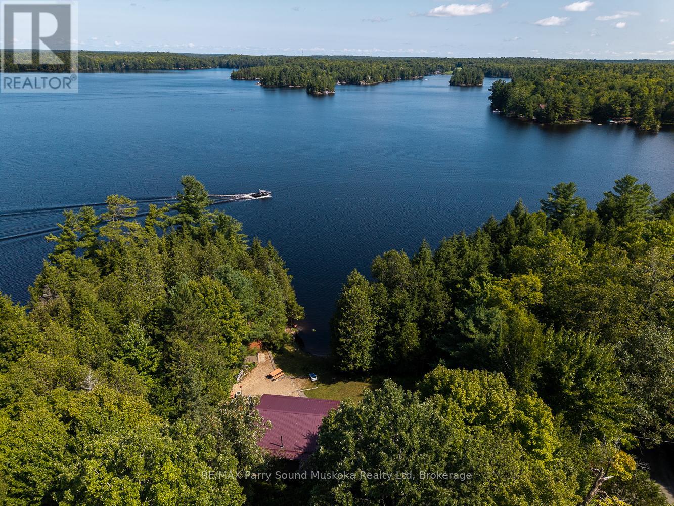 28 Stormy Point Road, Mckellar, Ontario P2A 0B5 - Photo 7 - X12351101