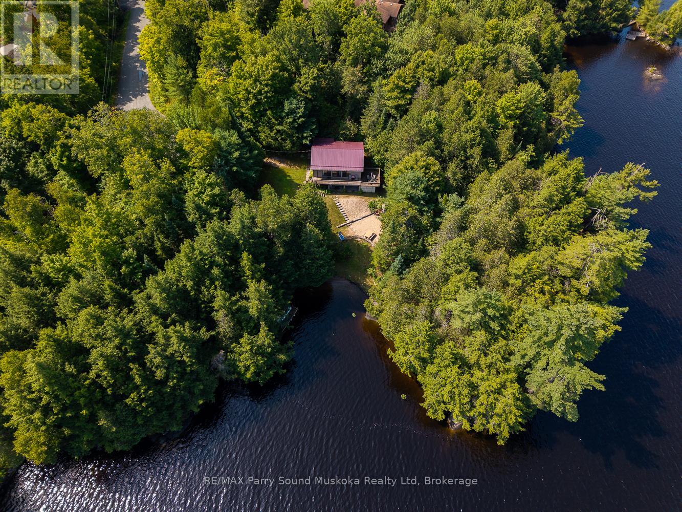 28 Stormy Point Road, Mckellar, Ontario P2A 0B5 - Photo 8 - X12351101