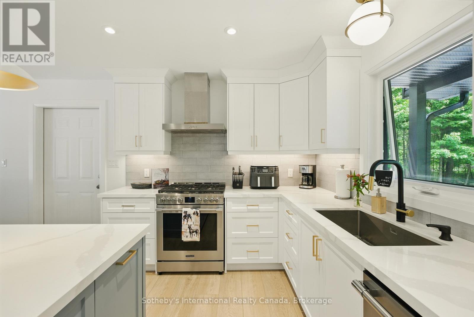 348 Fowlers Road, Huntsville, Ontario P1H 2N5 - Photo 19 - X12351146