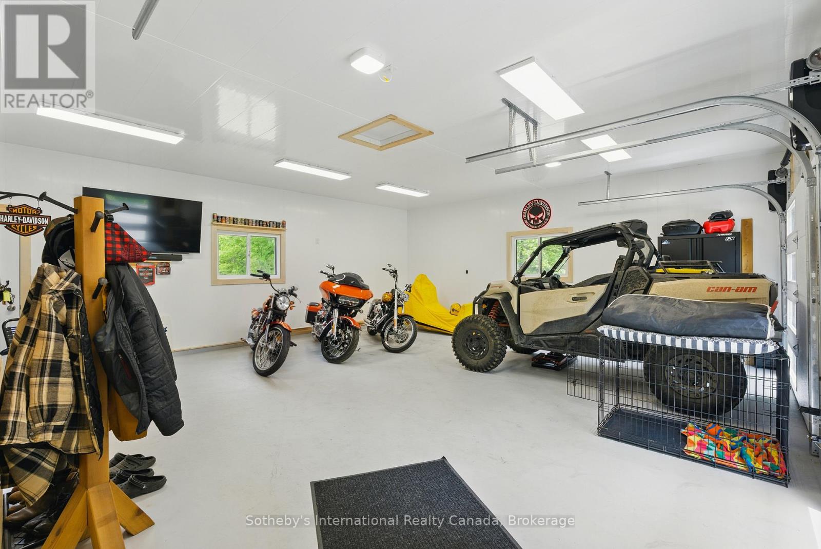 348 Fowlers Road, Huntsville, Ontario P1H 2N5 - Photo 36 - X12351146