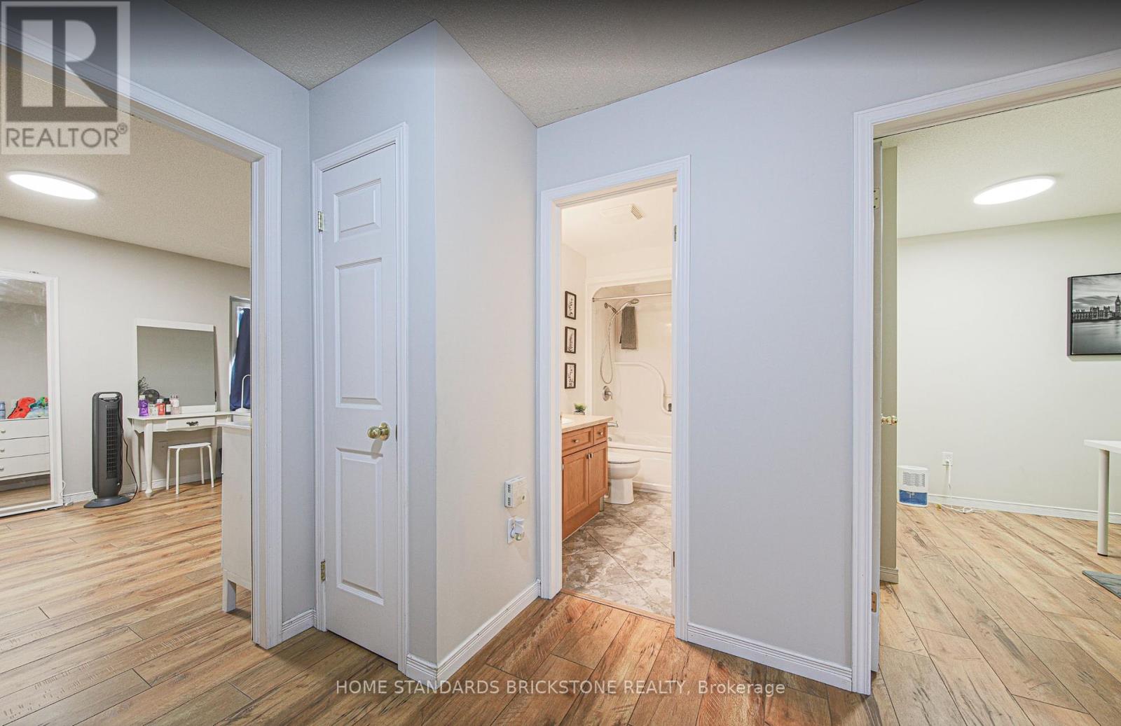80 - 1320 Savannah Drive N, London North (North C), Ontario  N5X 0B7 - Photo 12 - X12351015
