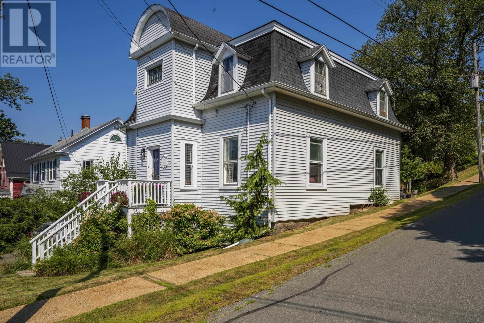 Property at 177 York Street image 1