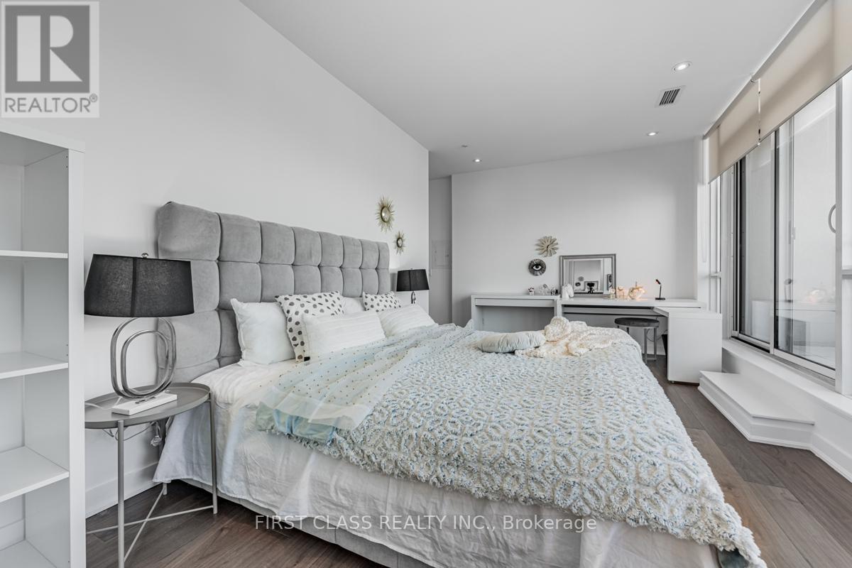4104 - 30 Nelson Street, Toronto, Ontario  M5V 0H5 - Photo 19 - C12351106