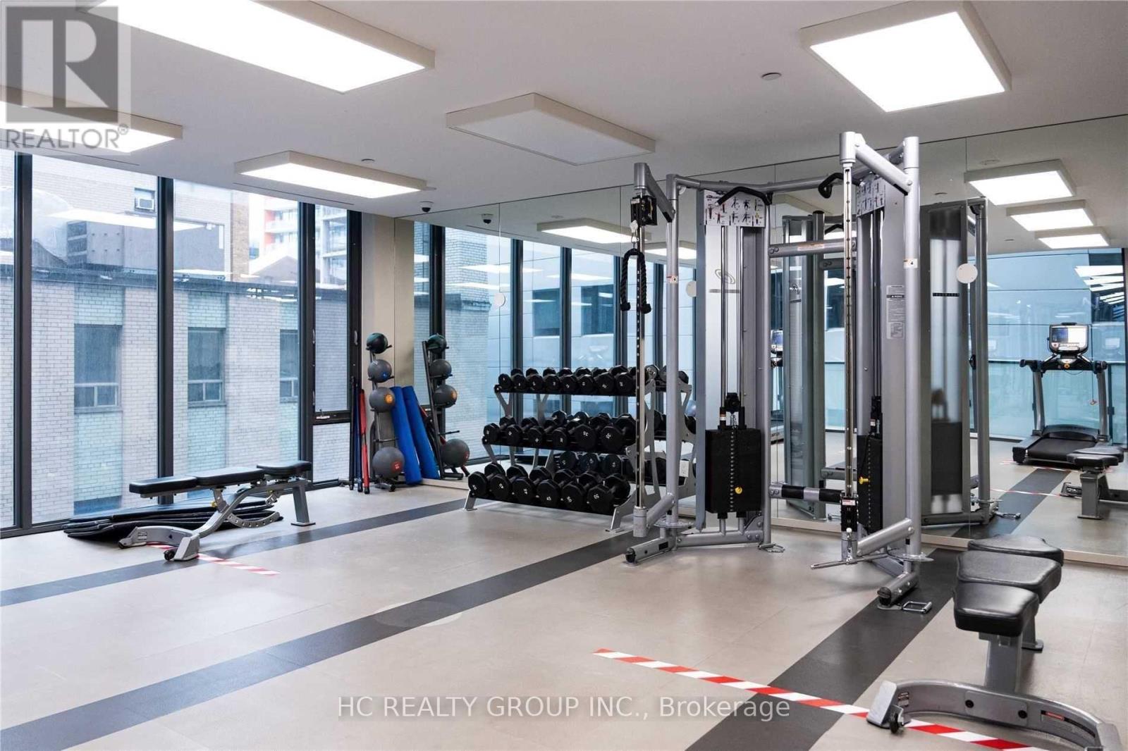 609 - 101 Peter Street W, Toronto, Ontario  M5V 0G6 - Photo 2 - C12351107