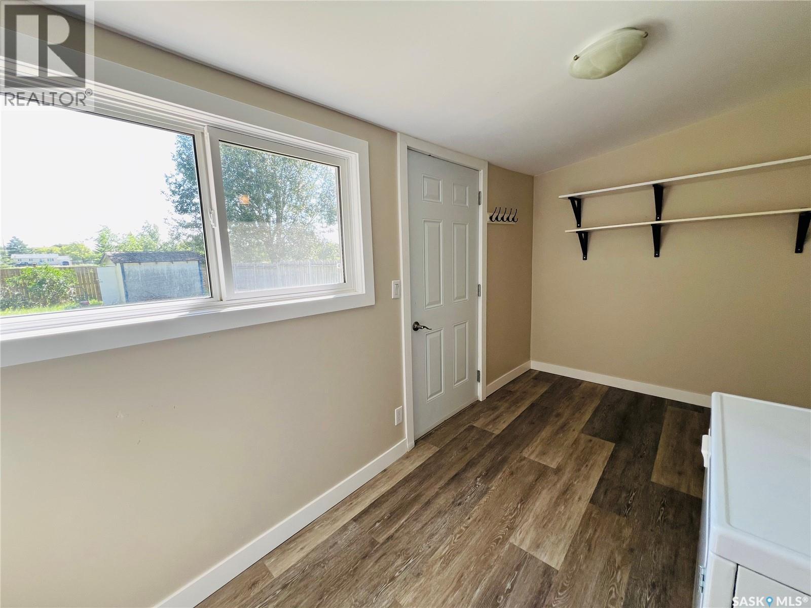 9 11th Avenue Se, Swift Current, Saskatchewan  S9H 3R4 - Photo 17 - SK015931