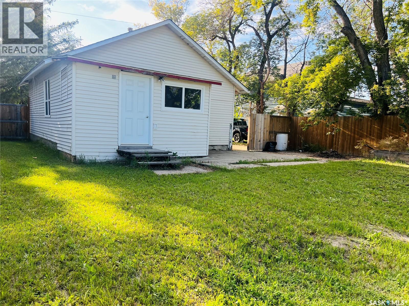 9 11th Avenue Se, Swift Current, Saskatchewan  S9H 3R4 - Photo 23 - SK015931