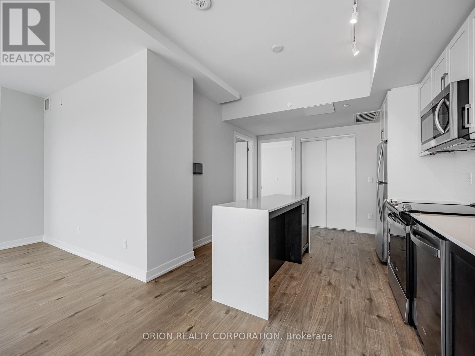430 - 201 Brock Street S, Whitby, Ontario  L1N 4K2 - Photo 7 - E12351039
