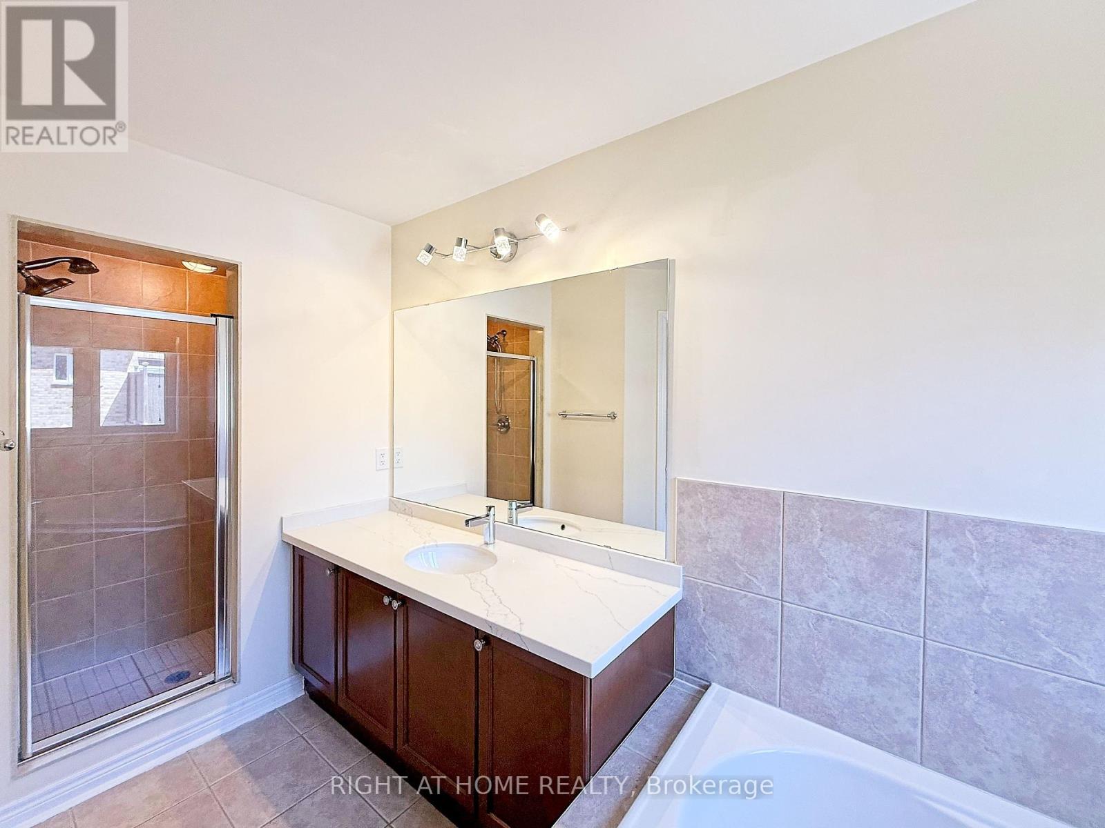 54 George Kirby Street, Vaughan, Ontario  L6A 0K5 - Photo 18 - N12351076