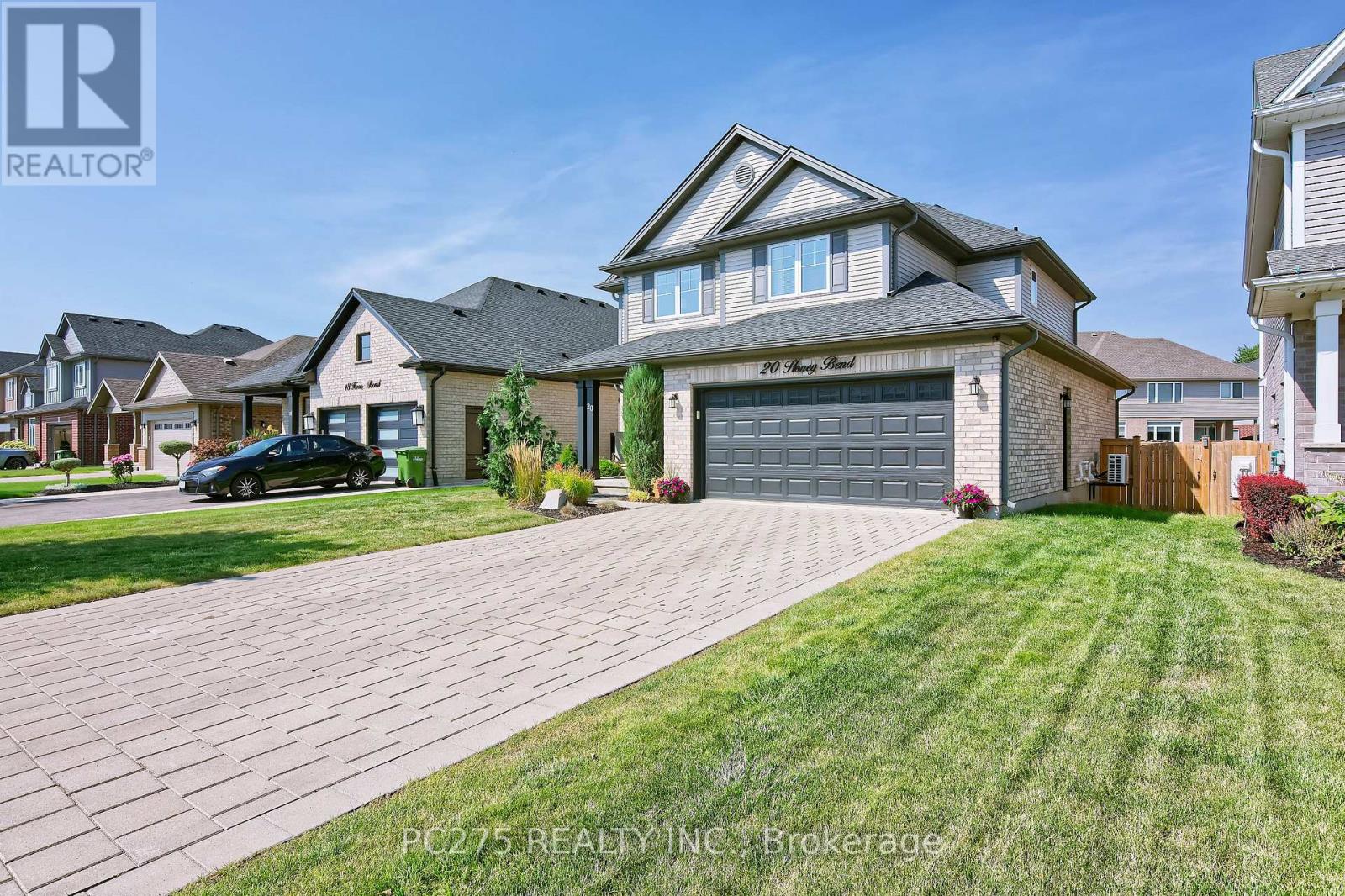 20 Honey Bend, St. Thomas, Ontario  N5P 3S6 - Photo 2 - X12351192