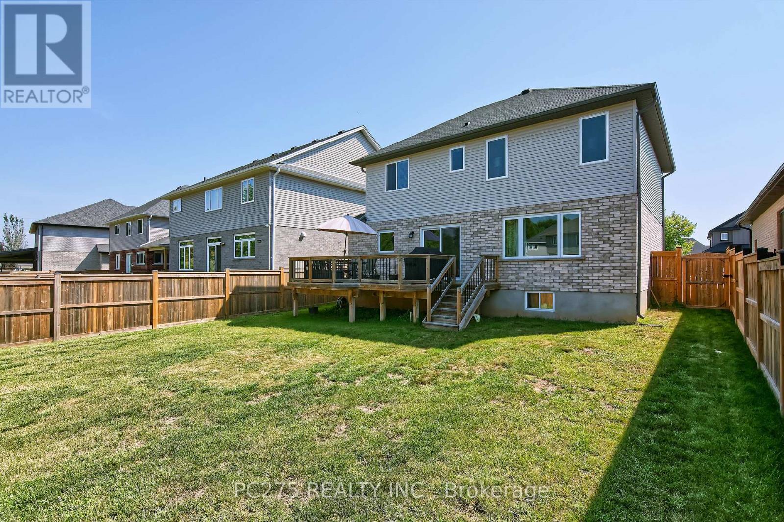 20 Honey Bend, St. Thomas, Ontario  N5P 3S6 - Photo 35 - X12351192