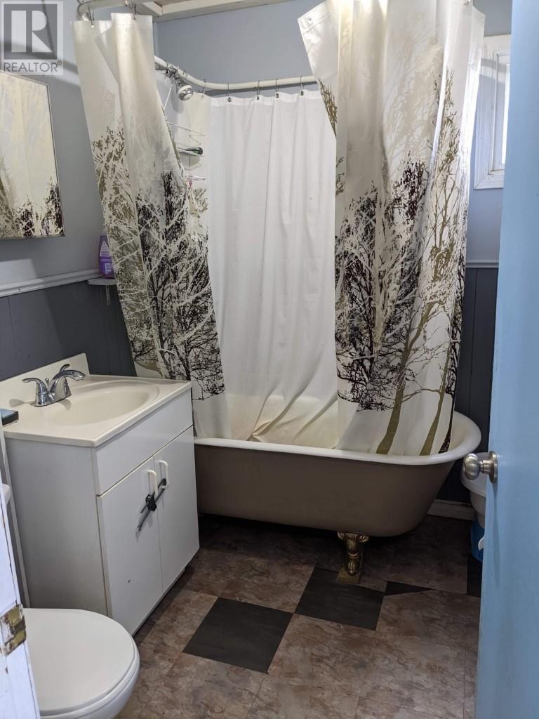 202 Cumming St, Thunder Bay, Ontario  P7C 1N7 - Photo 7 - TB252517