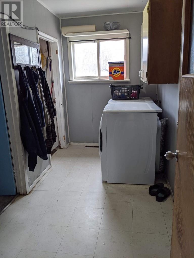 202 Cumming St, Thunder Bay, Ontario  P7C 1N7 - Photo 8 - TB252517