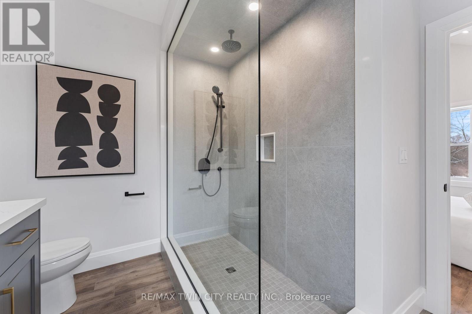 351 Fountain Street S, Cambridge, Ontario  N3H 1J2 - Photo 28 - X12351130