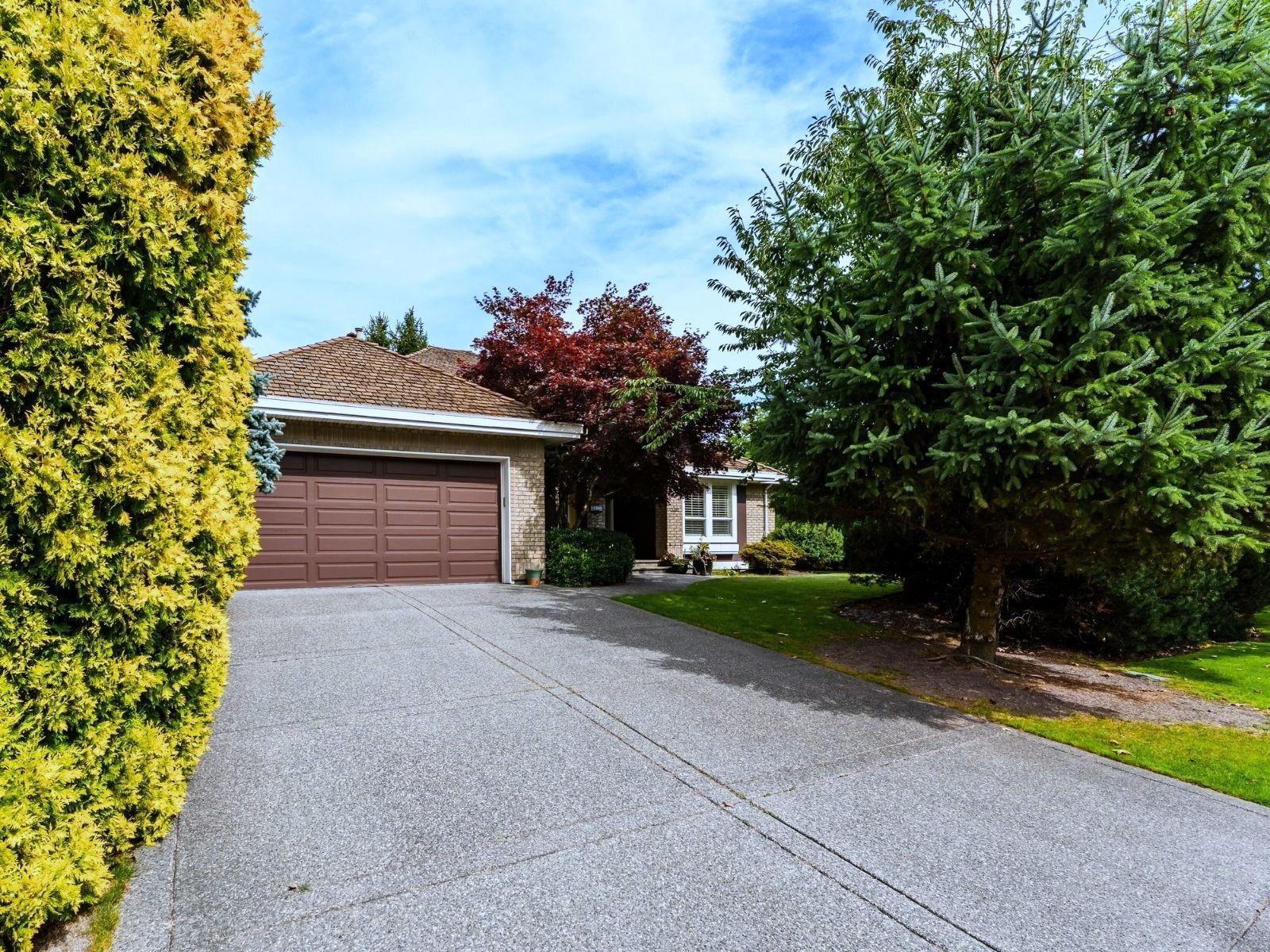 Property at 3412 CANTERBURY DRIVE image 2