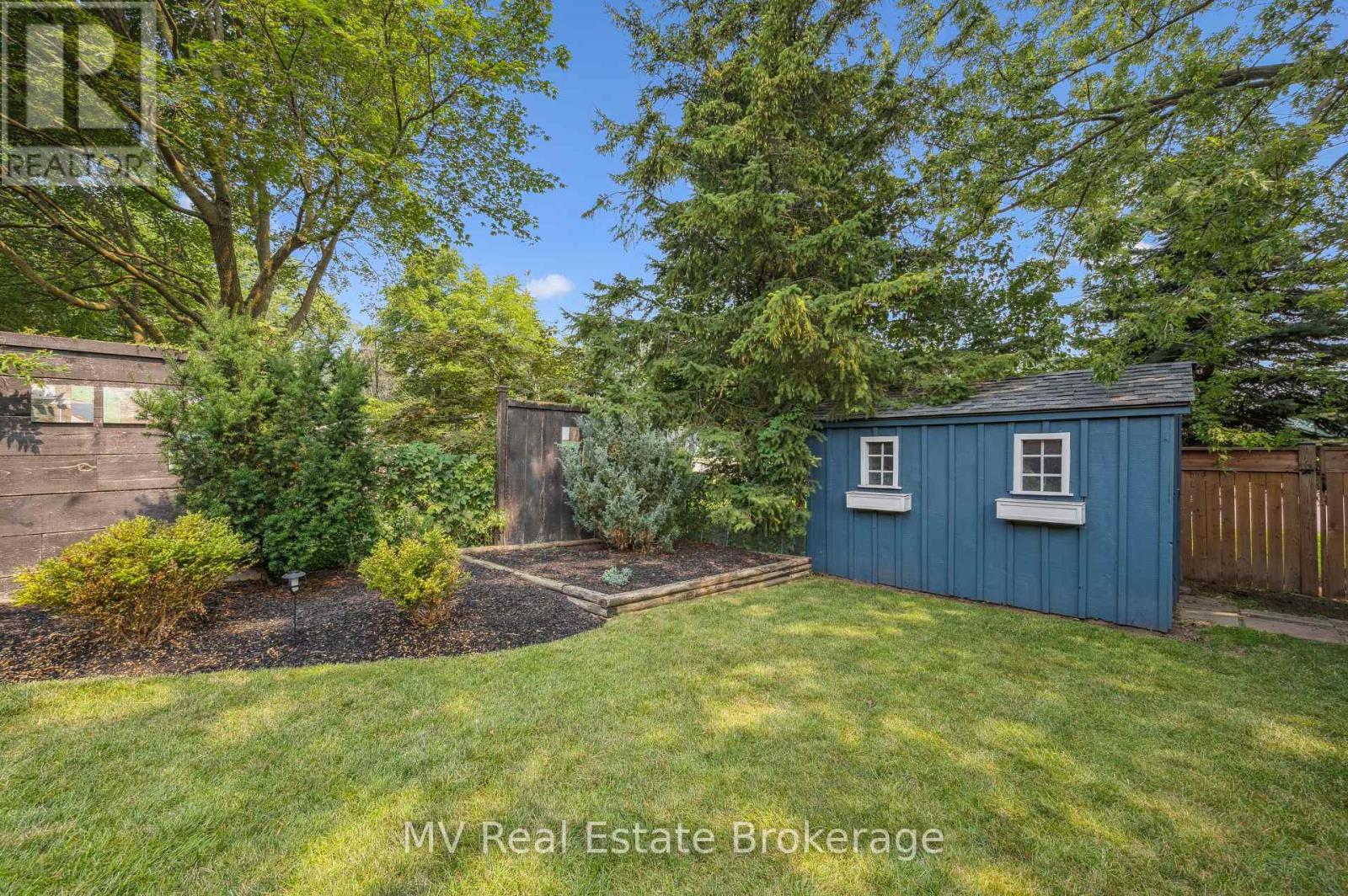 434b Dunvegan Drive, Waterloo, Ontario N2K 2C7 - Photo 37 - X12351191