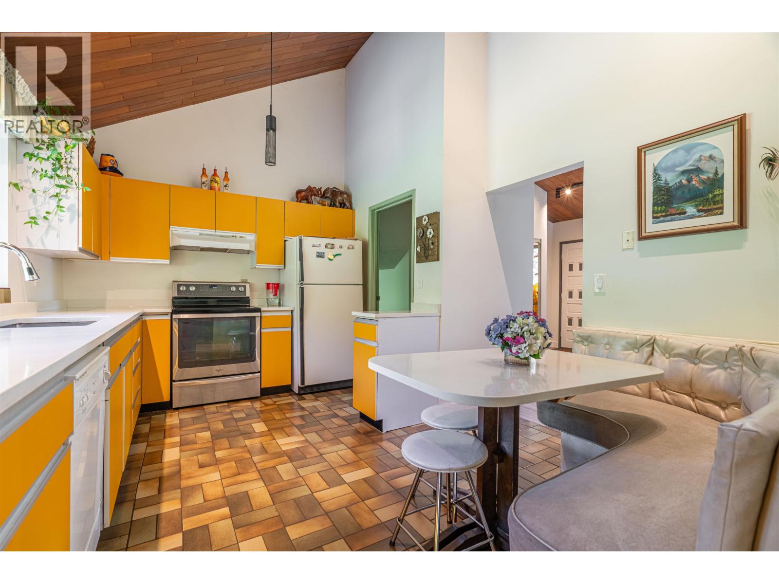 12861 Barnsdale Street, Maple Ridge, British Columbia  V2X 6N6 - Photo 14 - R3038092