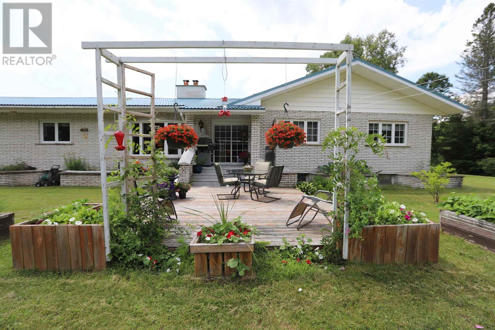 18 Chiblow Lake Rd, Huron Shores, Ontario  P0R 1H0 - Photo 21 - SM251881