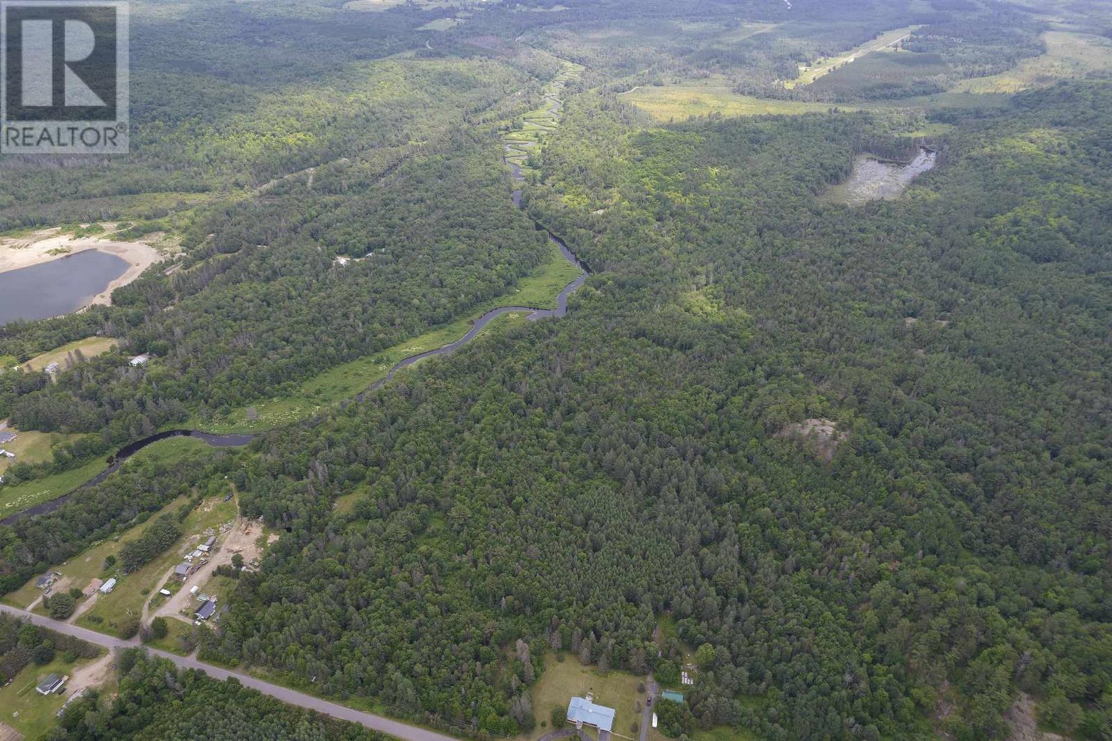 18 Chiblow Lake Rd, Huron Shores, Ontario  P0R 1H0 - Photo 7 - SM251881