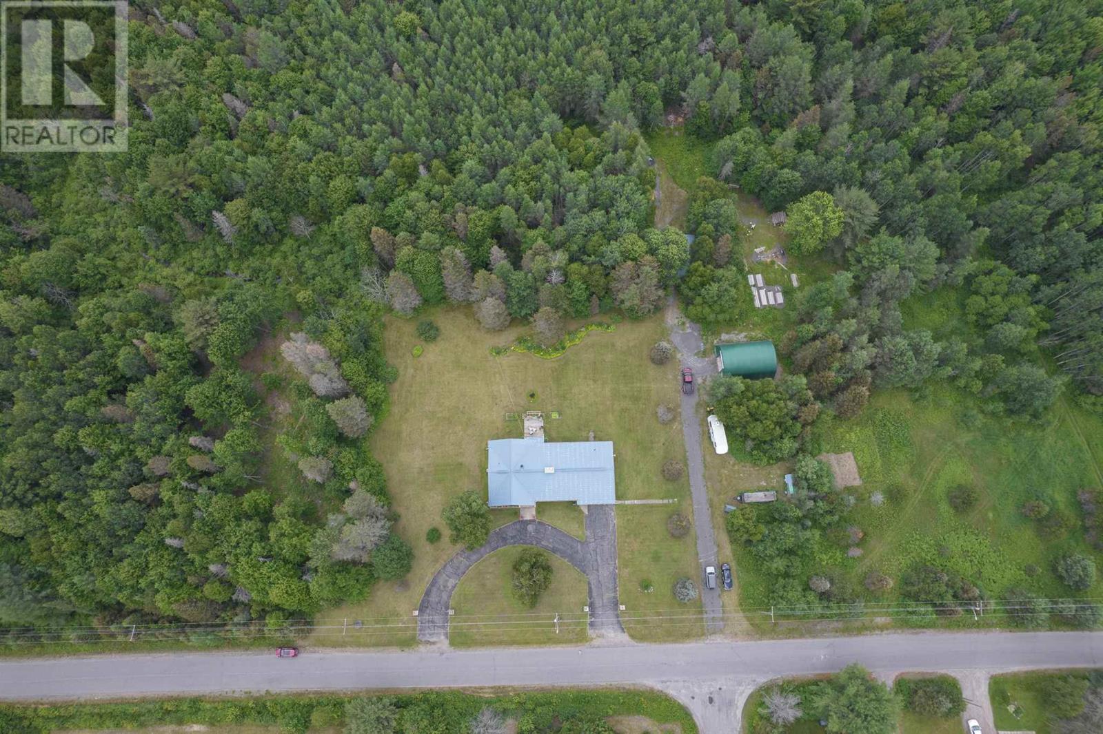 18 Chiblow Lake Rd, Huron Shores, Ontario  P0R 1H0 - Photo 5 - SM251881