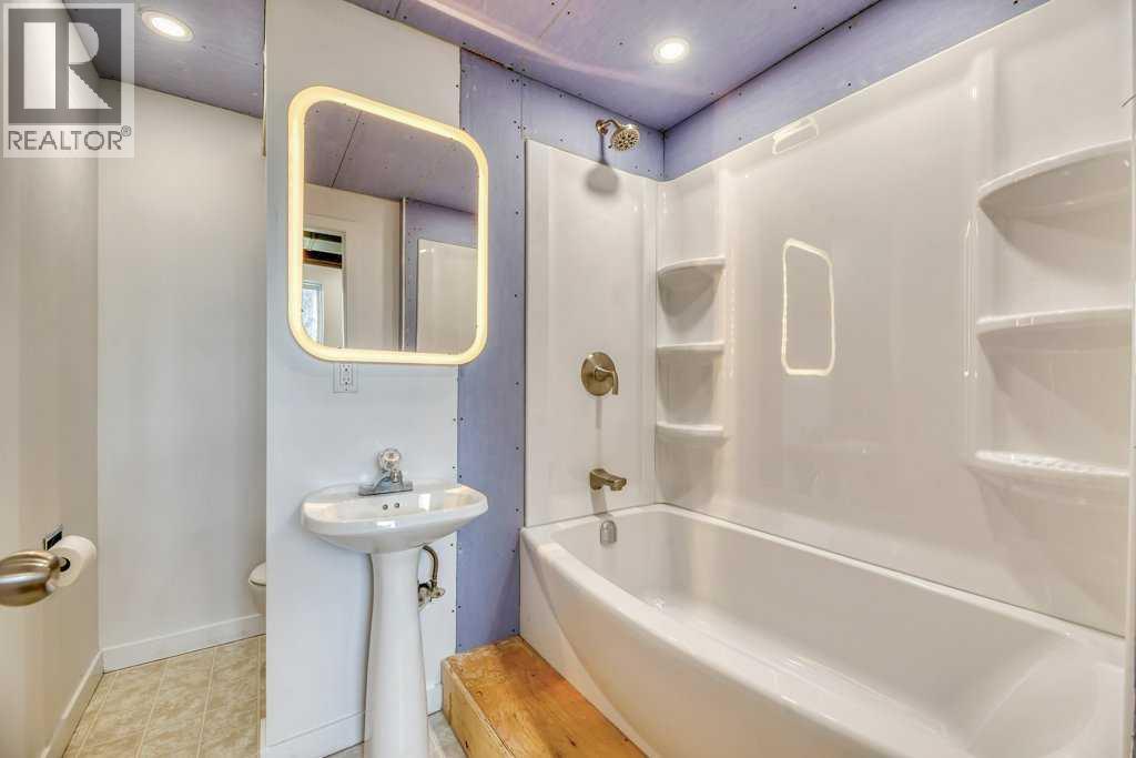 243071 Range Road 255, Rural Wheatland County, Alberta  T1P 0H9 - Photo 34 - A2249503