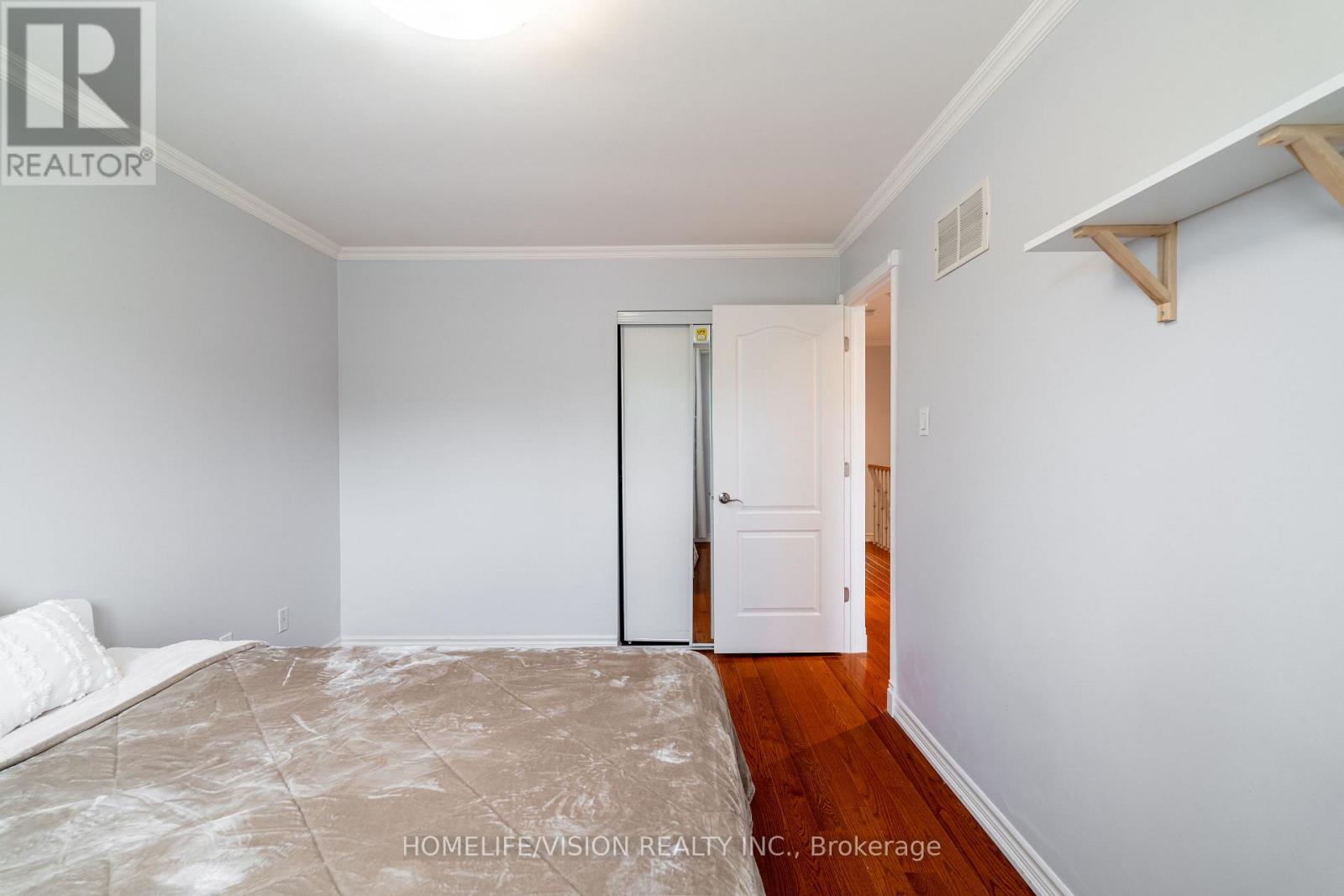 32 Mountfield Crescent, Vaughan, Ontario  L4J 7E8 - Photo 26 - N12351162