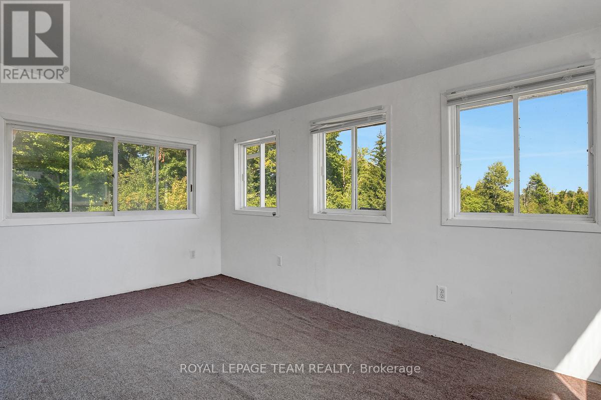 8055 County Rd. 44 Road, Edwardsburgh/cardinal, Ontario  K0E 1X0 - Photo 15 - X12351239