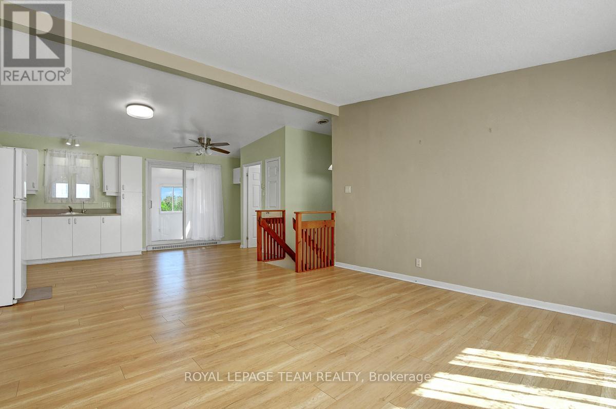 8055 County Rd. 44 Road, Edwardsburgh/cardinal, Ontario  K0E 1X0 - Photo 5 - X12351239