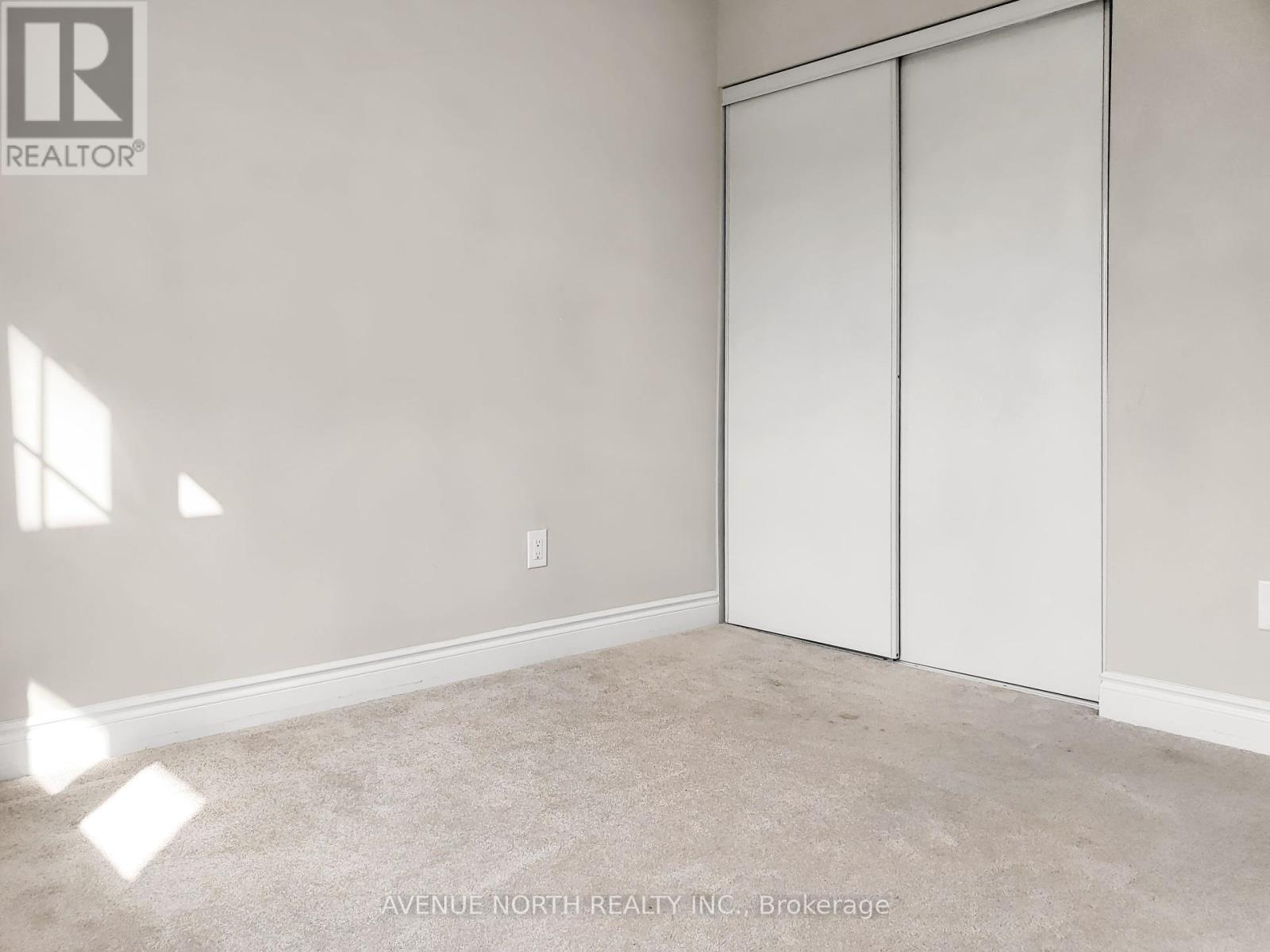 768 Rosehill Avenue, Ottawa, Ontario K2S 0X2 - Photo 28 - X12351255