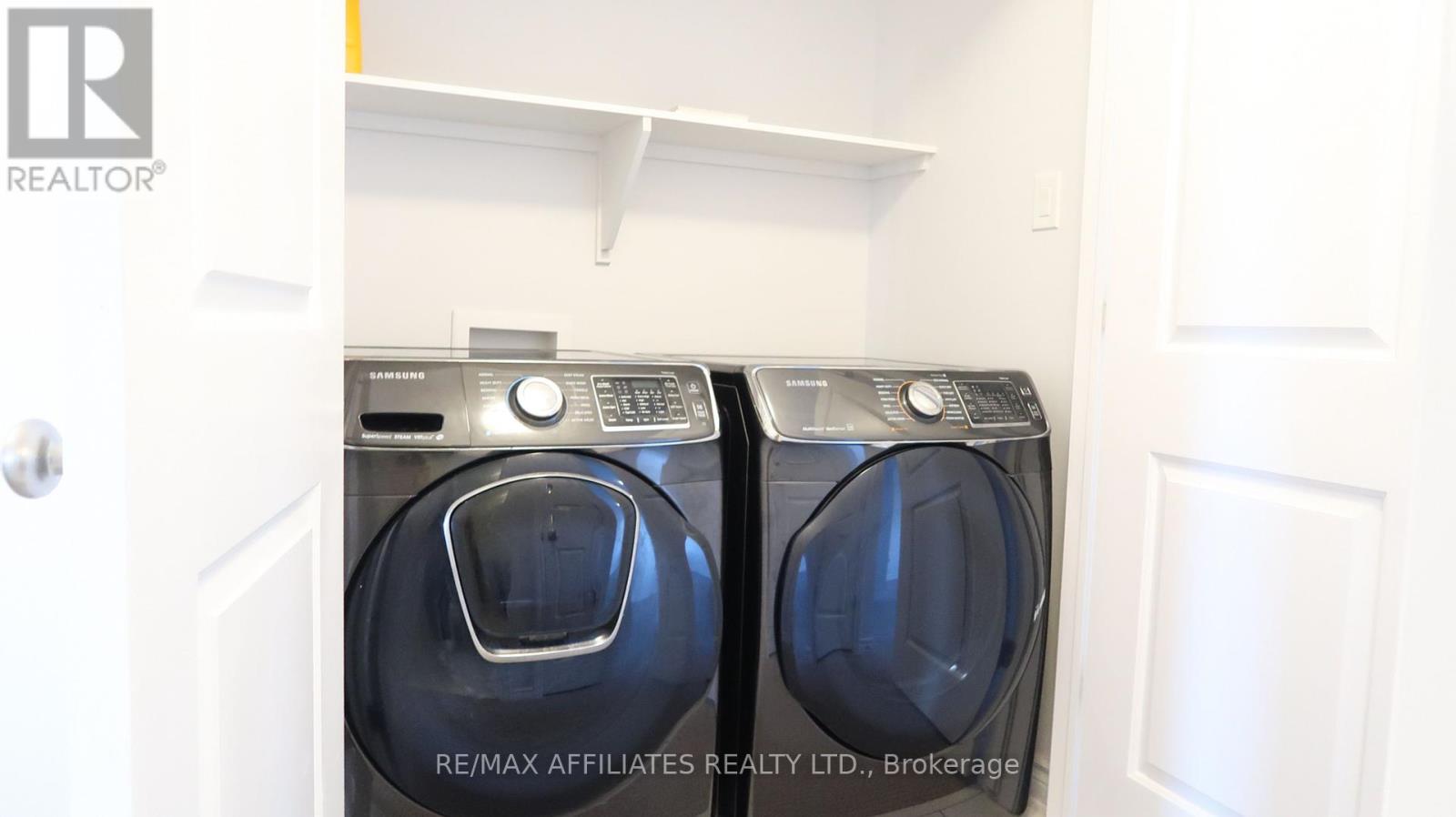 756 Putney Crescent, Ottawa, Ontario K2S 2P1 - Photo 10 - X12351259