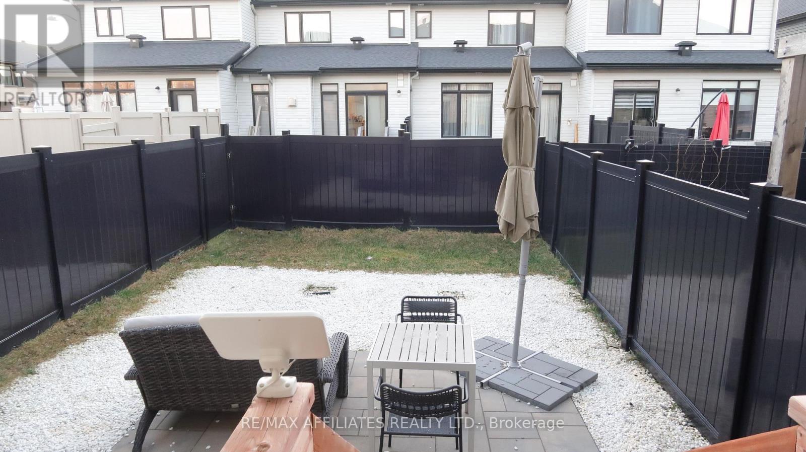 756 Putney Crescent, Ottawa, Ontario K2S 2P1 - Photo 16 - X12351259