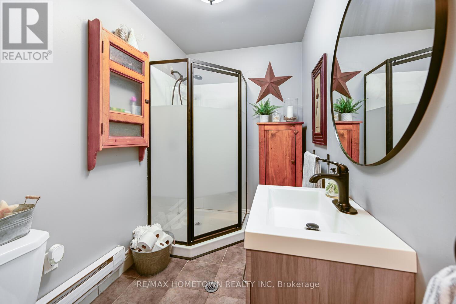 6244 Sixth Concession, Augusta, Ontario  K6V 5T2 - Photo 23 - X12351234