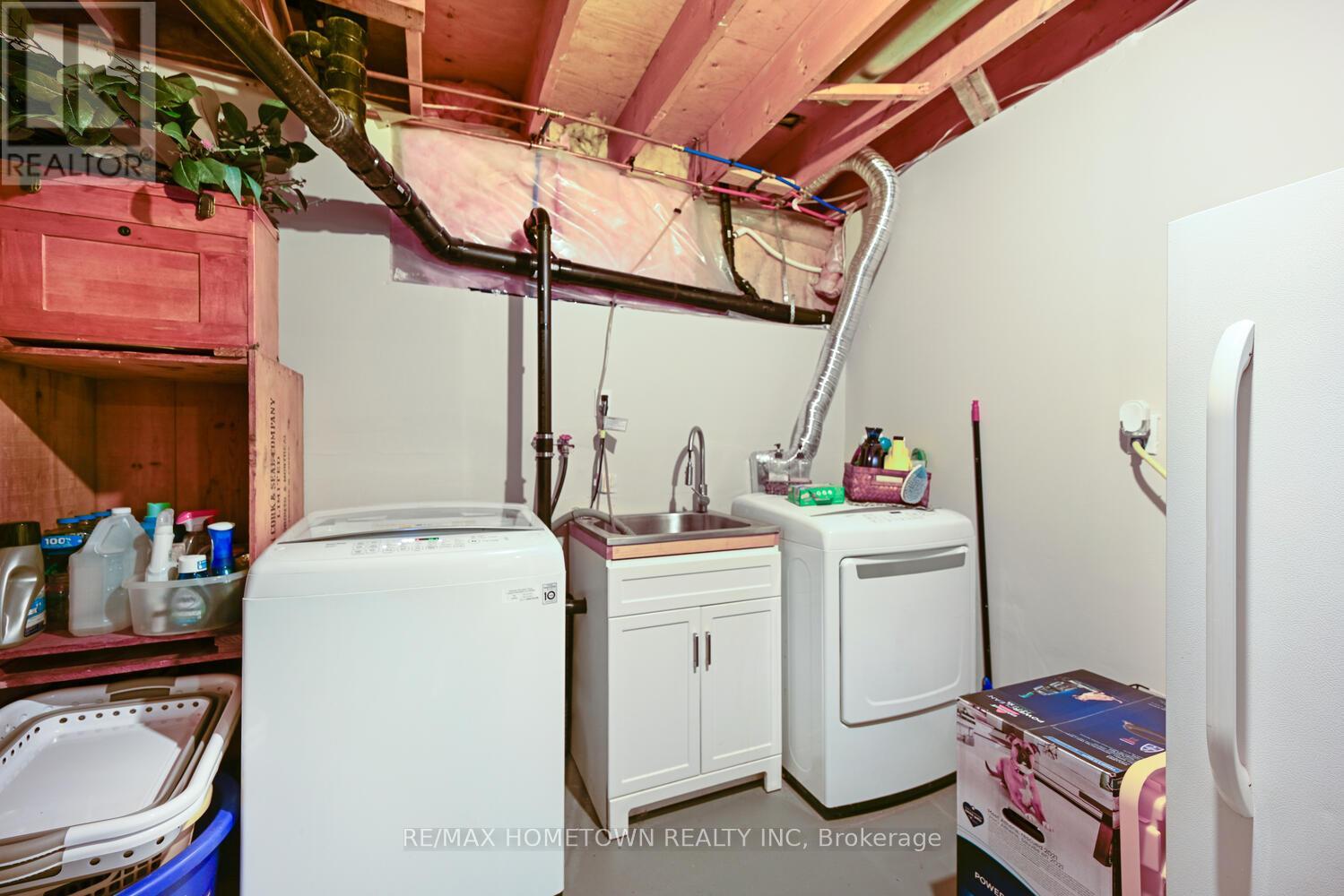 6244 Sixth Concession, Augusta, Ontario  K6V 5T2 - Photo 31 - X12351234