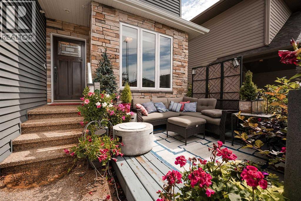 Property at 66 Grove Close image 3